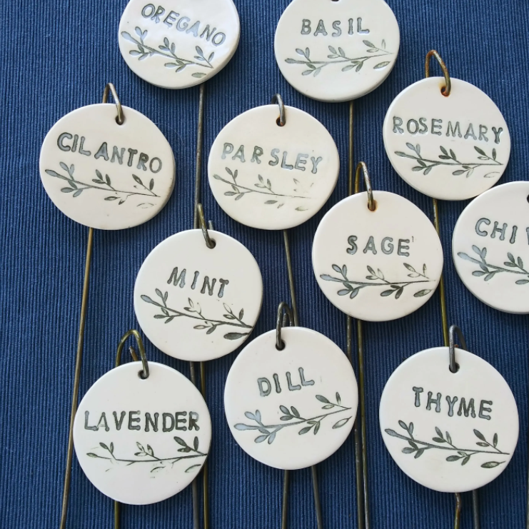 Ceramic Herb Markers with metal stakes Mint (r)