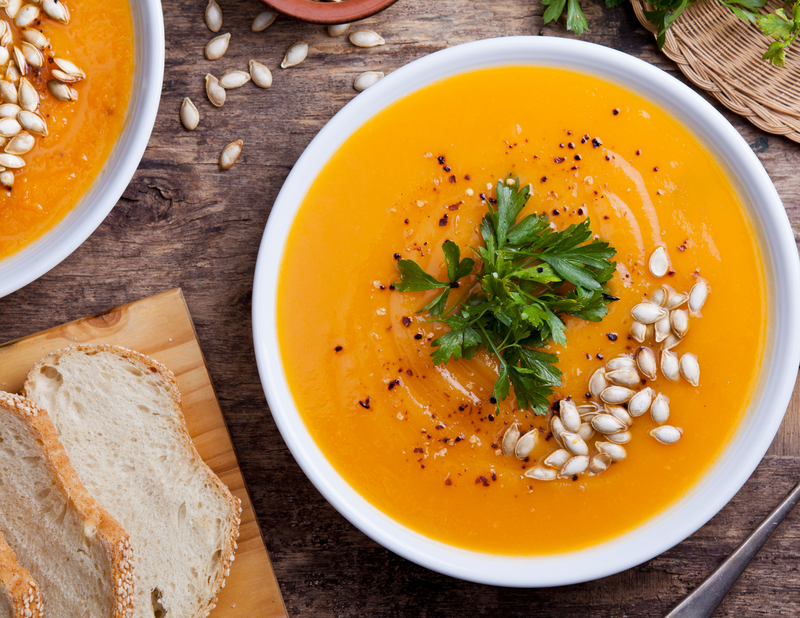 Pumpkin Spice Soup (Kürbiscremesuppe)